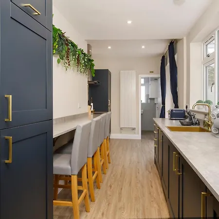 The Milton Sleeps 8 Close To York City Centre Pet Friendly Exterior photo
